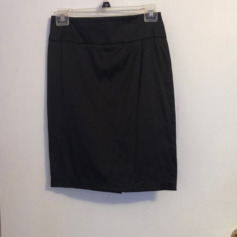 Black pencil skirt